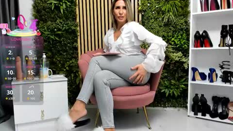 Cherry online show from November 14, 6:56 am