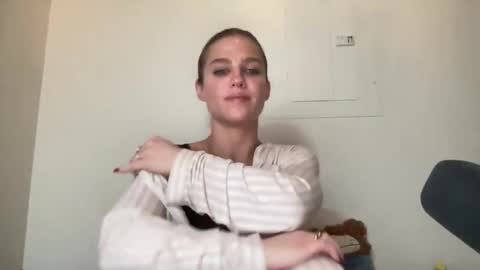 sweetcme online show from March 30, 6:25 am