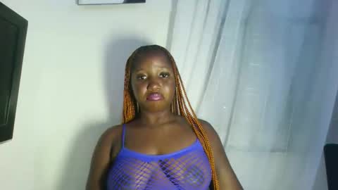 sweetcoochiex online show from September 20, 5:47 pm