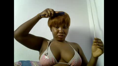 Snapshot of sweetcoochiex chatting on March 17, 9:23 am sweetcoochiex online show from March 17, 9:23 am