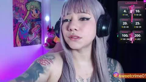       Independent model online show from November 7, 4:56 am