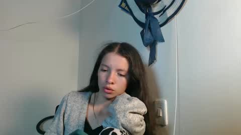 sweetdam12 online show from January 4, 12:37 am