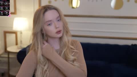 Amelia online show from November 19, 11:43 am