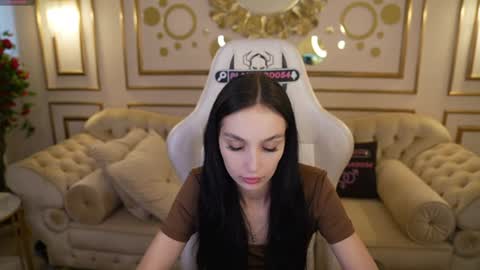 Snapshot of sweetdesiree_ chatting on July 24, 10:57 am Amelia online show from July 24, 10:57 am