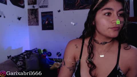 Abril online show from January 1, 6:16 pm