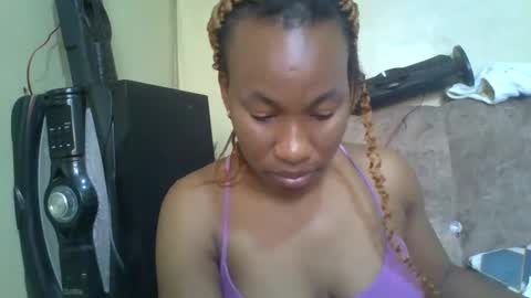 sweetdiva2012 online show from September 20, 7:42 am