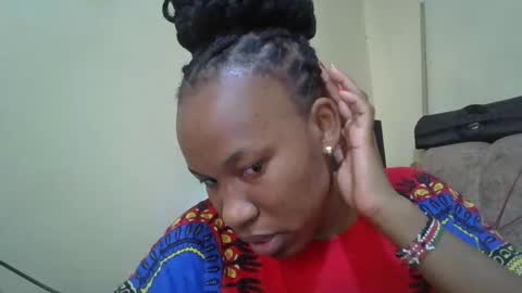 sweetdiva2012 online show from October 16, 6:47 am