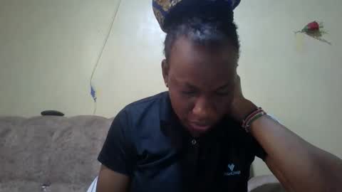 sweetdiva2012 online show from March 23, 4:16 am