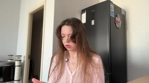 Vicktorious online show from May 4, 2:57 pm
