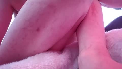 Snapshot of sweetdrey chatting on June 16, 9:12 am sweetdrey online show from June 16, 9:12 am