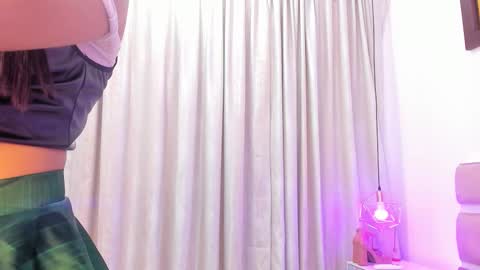 Snapshot of sweete_coraline9 chatting on November 26, 1:01 pm Coraline online show from November 26, 1:01 pm