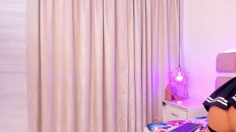 Snapshot of sweete_coraline9 chatting on November 27, 12:51 pm Coraline online show from November 27, 12:51 pm