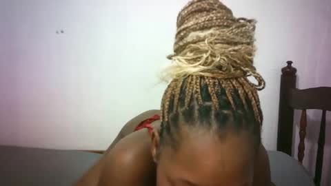 sweetebony_50 online show from May 6, 7:46 am