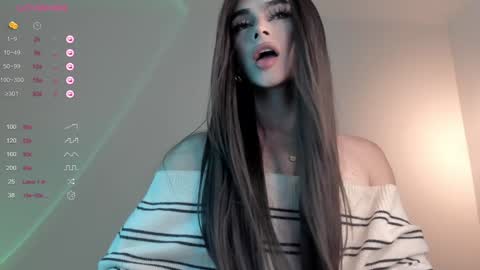 Bella online show from December 17, 10:43 pm