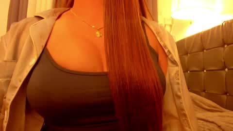 Snapshot of sweetest_one4 chatting on March 30, 7:20 am sweetest_one4 online show from March 30, 7:20 am