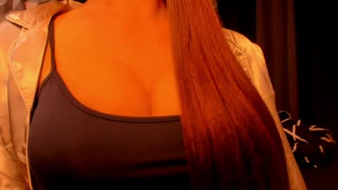 Snapshot of sweetest_one4 chatting on April 29, 1:53 am sweetest_one4 online show from April 29, 1:53 am