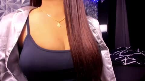Snapshot of sweetest_one4 chatting on June 4, 9:54 pm sweetest_one4 online show from June 4, 9:54 pm