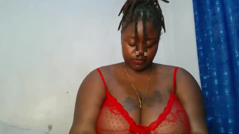 Snapshot of sweetest_snack chatting on November 24, 2:17 pm sweetest_snack online show from November 24, 2:17 pm