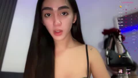 Snapshot of sweetestmallow chatting on October 24, 7:27 am mallow online show from October 24, 7:27 am