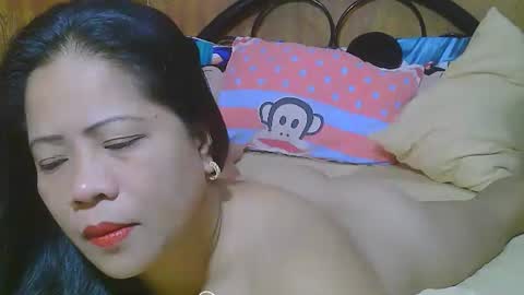 Snapshot of sweeteyes69xx chatting on April 16, 11:29 pm sweeteyes69xx online show from April 16, 11:29 pm