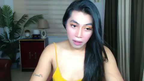 Snapshot of sweetfantasyxx chatting on March 19, 5:11 am Aki online show from March 19, 5:11 am