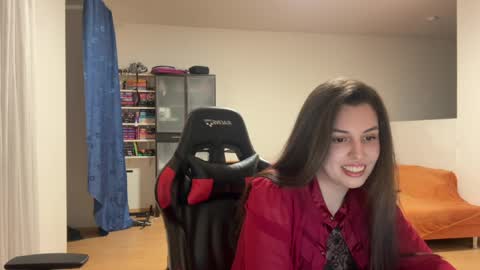 Snapshot of sweetfenomen67 chatting on May 8, 7:41 pm Joanna online show from May 8, 7:41 pm
