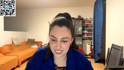 Snapshot of sweetfenomen67 chatting on May 25, 8:15 pm Joanna online show from May 25, 8:15 pm