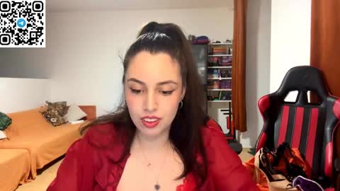 Snapshot of sweetfenomen67 chatting on June 9, 7:03 pm Joanna online show from June 9, 7:03 pm