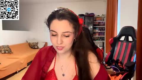 Snapshot of sweetfenomen67 chatting on June 23, 8:56 am Joanna online show from June 23, 8:56 am
