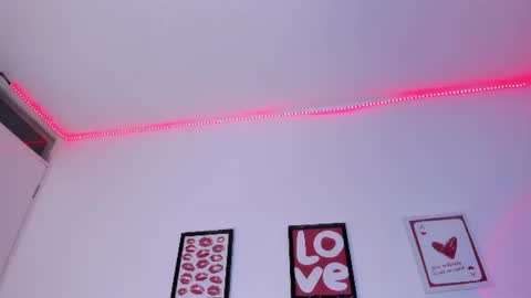 sweetfire_moon1 online show from June 11, 12:32 am