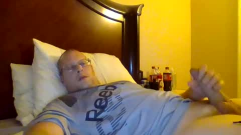 Snapshot of sweetg233 chatting on February 5, 5:09 am sweetg233 online show from February 5, 5:09 am