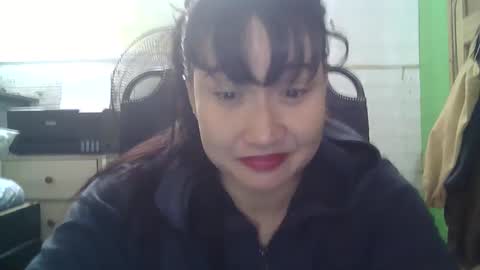 Snapshot of sweetgemini23 chatting on December 12, 1:21 am Jean online show from December 12, 1:21 am