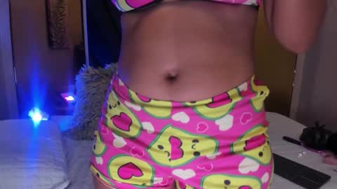 MIA  online show from November 4, 3:38 am