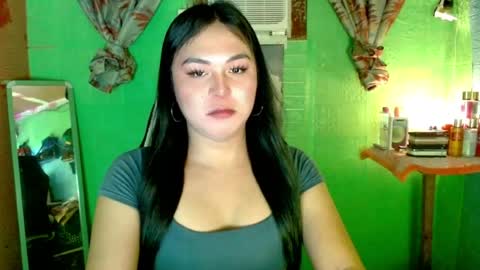 Snapshot of sweetgirl_kathy chatting on April 14, 11:27 am Kathy online show from April 14, 11:27 am