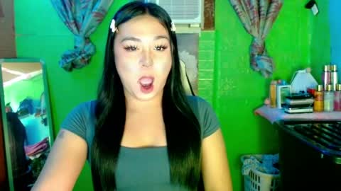 Snapshot of sweetgirl_kathy chatting on April 24, 7:05 pm Kathy online show from April 24, 7:05 pm