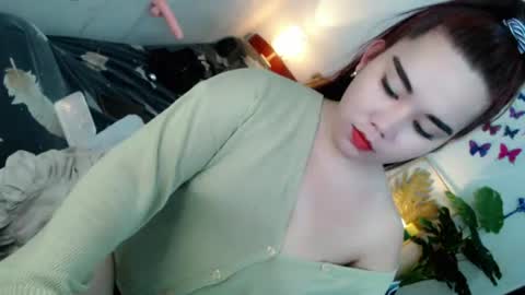 Snapshot of sweetgirl_mayxx chatting on June 20, 10:45 pm May online show from June 20, 10:45 pm