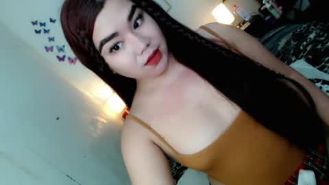 Snapshot of sweetgirl_mayxx chatting on July 9, 10:47 pm May online show from July 9, 10:47 pm