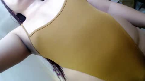 Snapshot of sweetgirl_mayxx chatting on July 11, 12:02 am May online show from July 11, 12:02 am