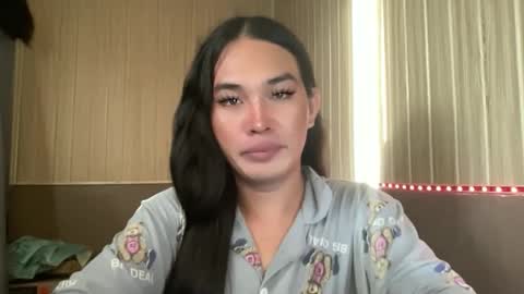 sweetgirl_rhainexxx online show from May 3, 10:16 pm