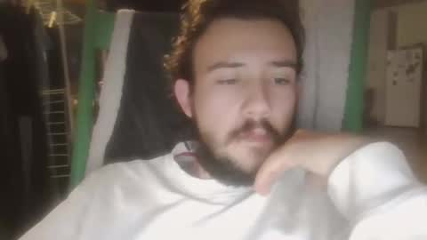 Snapshot of sweetguyss12 chatting on October 10, 9:58 pm sweetguyss12 online show from October 10, 9:58 pm