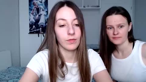 Snapshot of sweetheart_77 chatting on March 11, 1:23 pm Emma online show from March 11, 1:23 pm