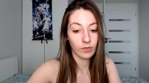 Snapshot of sweetheart_77 chatting on March 12, 10:59 am Emma online show from March 12, 10:59 am