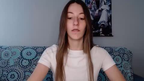 Snapshot of sweetheart_77 chatting on September 30, 9:58 am Emma online show from September 30, 9:58 am