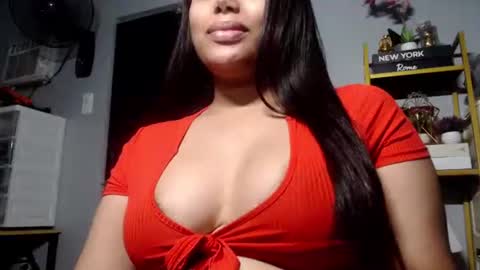 Snapshot of sweethotgirl_maexxx chatting on March 26, 7:52 pm Mae online show from March 26, 7:52 pm