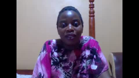 sweetib1 online show from December 18, 5:37 am