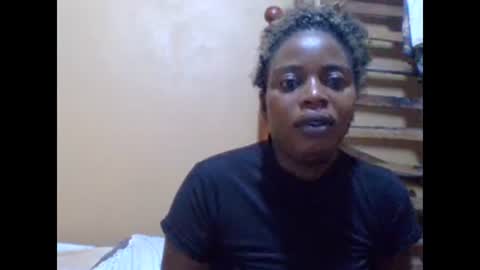 sweetib1 online show from February 17, 5:04 am