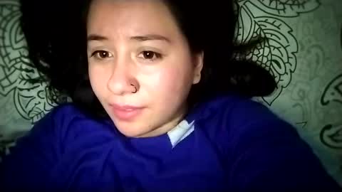 Snapshot of sweetie__annie chatting on February 27, 6:40 am Ana Mara i cant Make noise My family is here online show from February 27, 6:40 am