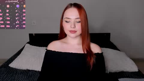 Hannah online show from December 6, 3:22 pm