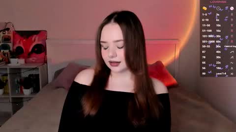 Hannah online show from December 19, 2:02 pm