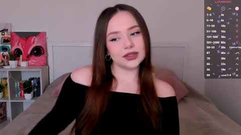 Hannah online show from March 13, 1:51 pm
